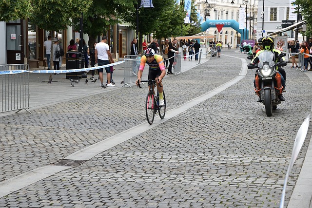 还给年轻球 还给年轻球